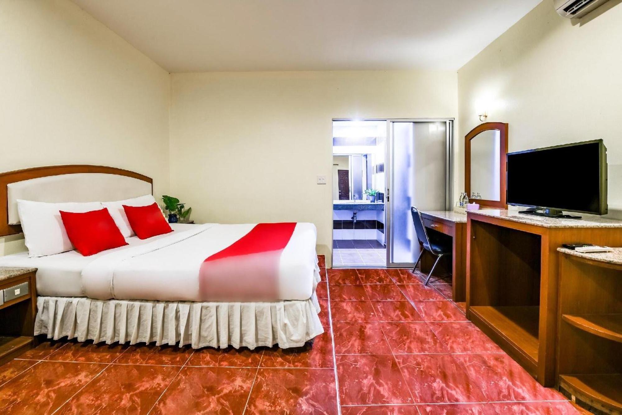 Hotel Suan Palm Garden View Rayong Esterno foto